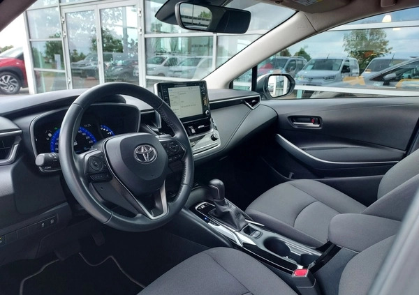 Toyota Corolla cena 93900 przebieg: 106500, rok produkcji 2021 z Piaski małe 277